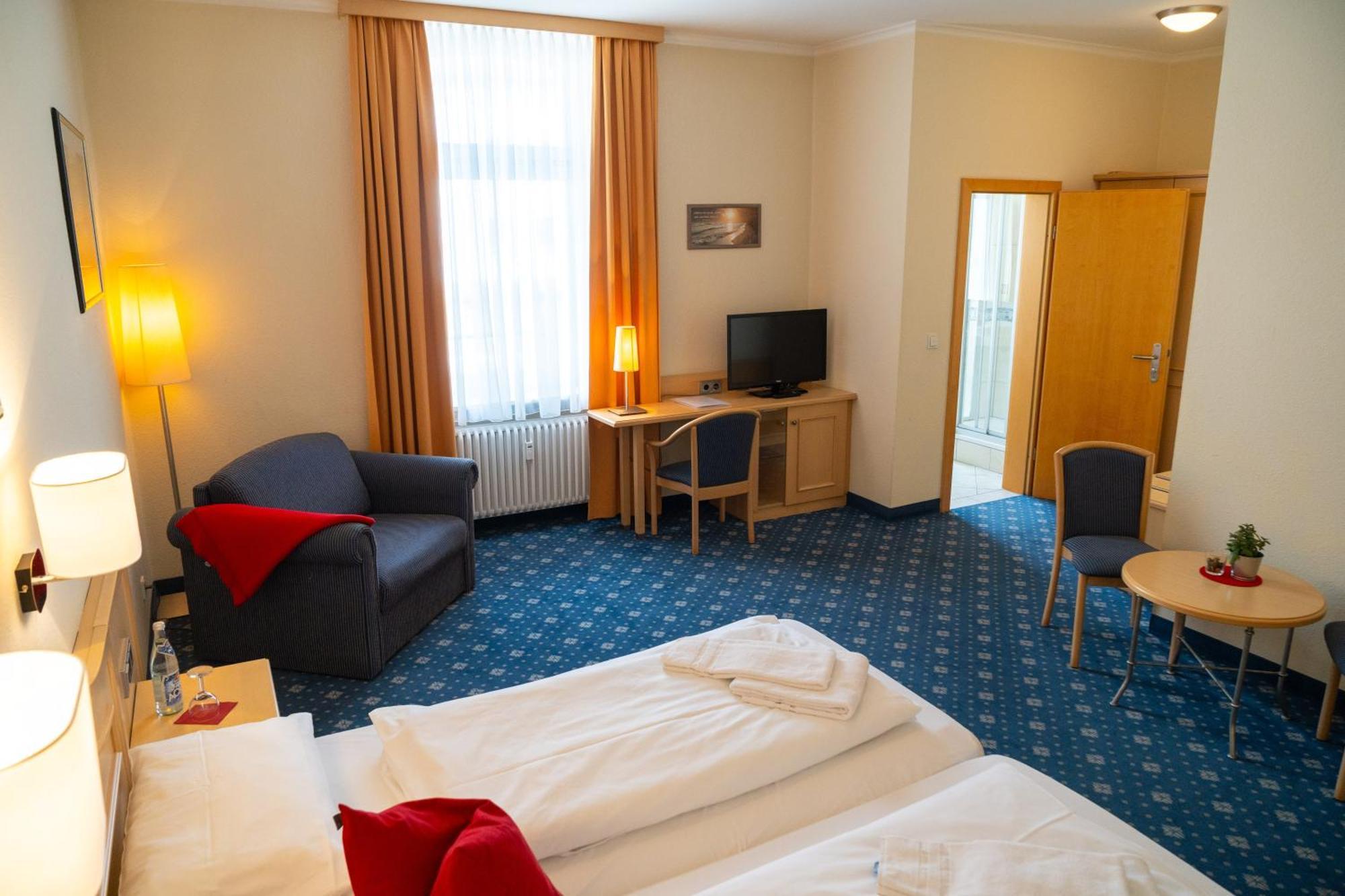 Hotel Bischofshof Braustuben Ratisbona Esterno foto