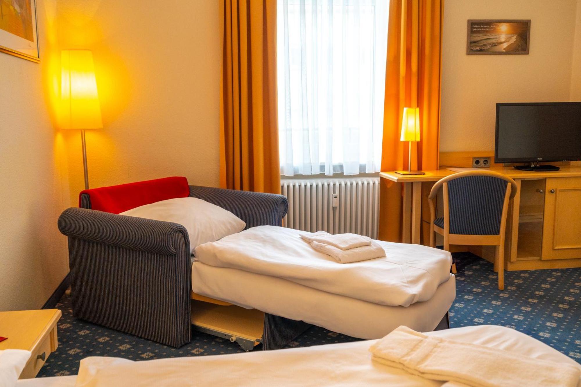 Hotel Bischofshof Braustuben Ratisbona Esterno foto