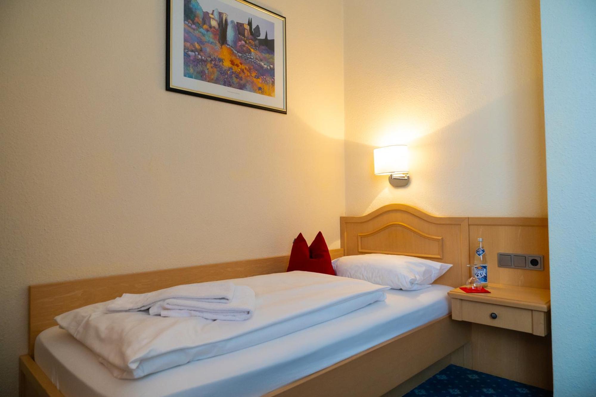 Hotel Bischofshof Braustuben Ratisbona Esterno foto