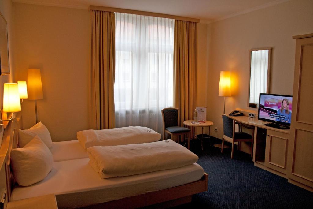Hotel Bischofshof Braustuben Ratisbona Camera foto